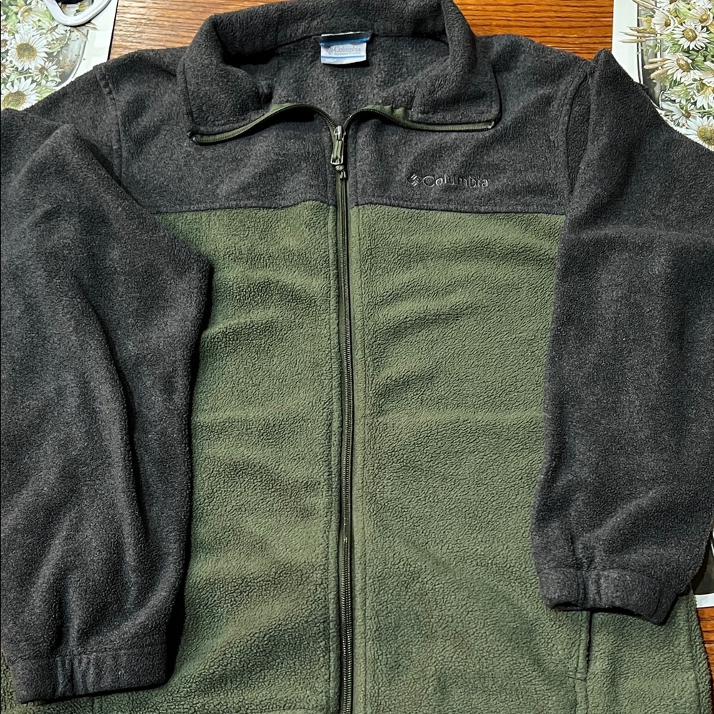 Columbia Olive and Charcoal Fleece Jacket